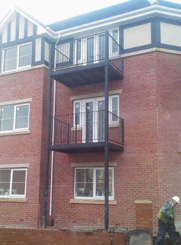 Langley Projects Ltd  Balconies - Bradford Road Balconies   photogtaphy Balconies_Bradford_Road4-640x480
