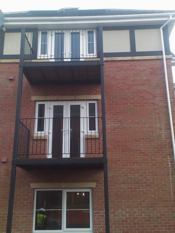 Langley Projects Ltd  Balconies - Bradford Road Balconies   photogtaphy Balconies_Bradford_Road5-640x480
