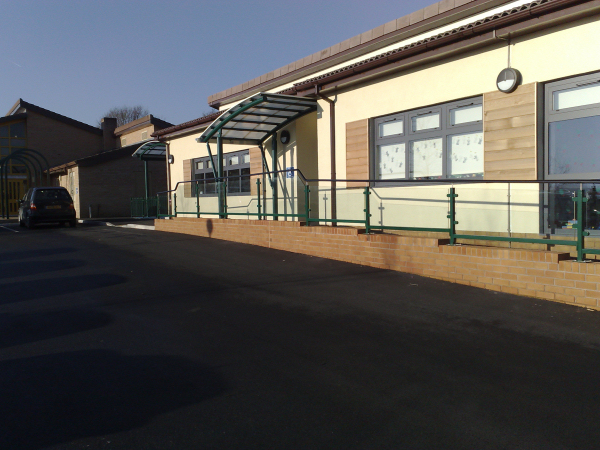 Langley Projects Ltd  Balustrades   photogtaphy Balustrades_Glass1