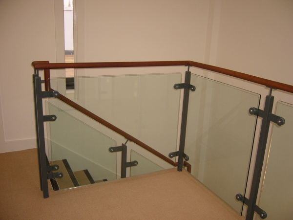 Langley Projects Ltd  Balustrades - School Lane Stairs Balustrades   photogtaphy Balustrades_School_Stairs1-640x480
