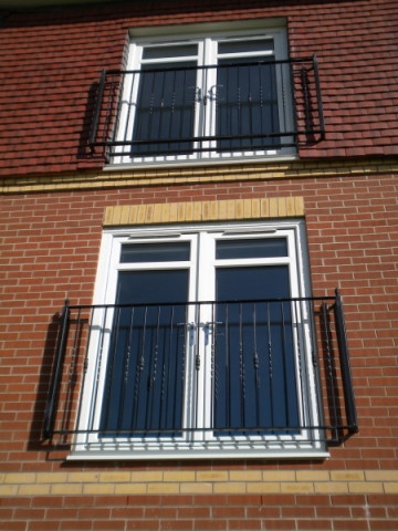 Langley Projects Ltd Juliet Balconies - Bowler Hat Juliet Balconies photogtaphy Juliets_Bowler_Hat1-640x480 Langley Projects Ltd Juliet Balconies - Bowler Hat Juliet Balconies photogtaphy Juliets_Bowler_Hat1-640x480