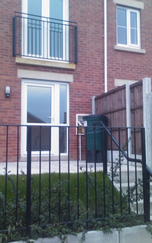 Langley Projects Ltd  Juliet Balconies - Bradford Road Juliet Balconies   photogtaphy Juliets_Bradford_Rd3-640x480