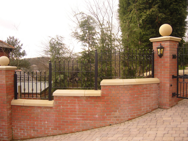 Langley Projects Ltd  Railings Railings   photogtaphy Railings_Parklands3
