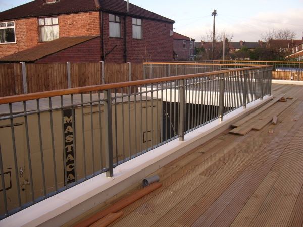 Langley Projects Ltd Railings - School Lane Railings photogtaphy Railings_School1-640x480 Langley Projects Ltd Railings - School Lane Railings photogtaphy Railings_School1-640x480