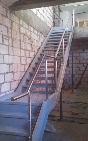 Langley Projects Ltd  Stairs - Royal Mills1 Staircases and Spirals   photogtaphy Royal_Mills_Stairs5-640x480