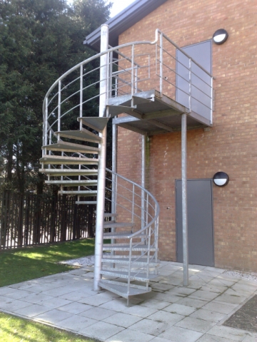 Langley Projects Ltd  Ashville Point Staircases and Spirals   photogtaphy Sraircases_APSpiral2-640x480