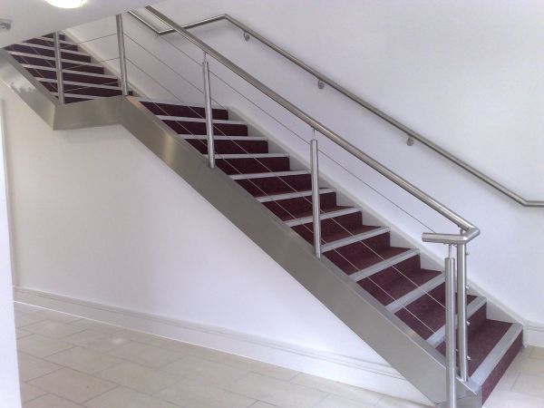 Langley Projects Ltd  BCS Office Staircase Staircases and Spirals   photogtaphy Sraircases_BCS3-640x480
