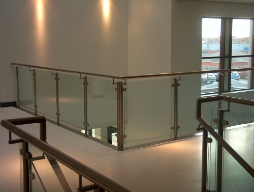 Langley Projects Ltd Crewe Atrium Stainless Steel photogtaphy Stainless_Crewe_Atrium9-640x480 Langley Projects Ltd Crewe Atrium Stainless Steel photogtaphy Stainless_Crewe_Atrium9-640x480