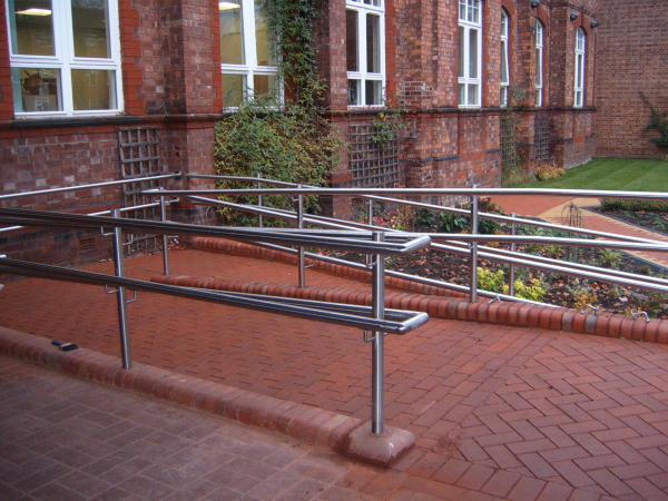 Langley Projects Ltd  Withington Stainless Steel   photogtaphy Stainless_Withington2-640x480