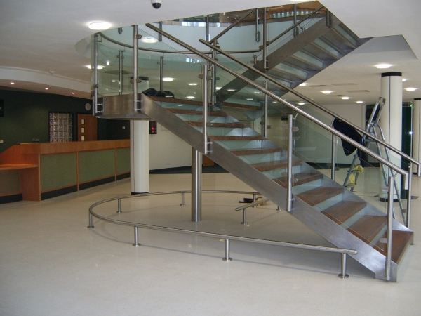 Langley Projects Ltd  Crewe LSP Staircases and Spirals   photogtaphy Staircases_Crewe6-640x480