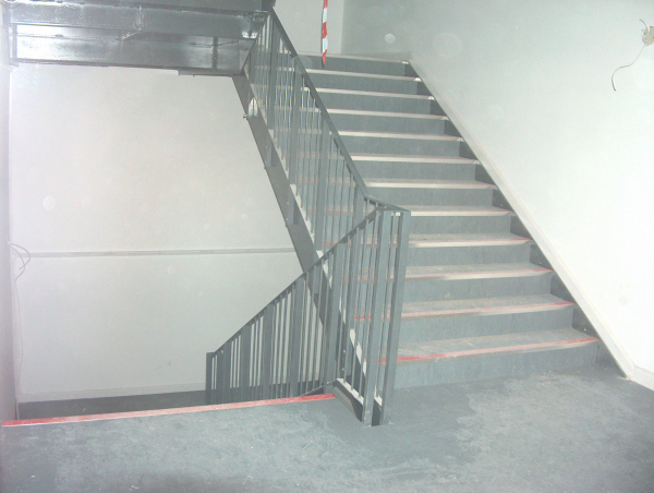 Langley Projects Ltd  Eastgate Main Staircase Staircases and Spirals   photogtaphy Staircases_E_m2-640x480