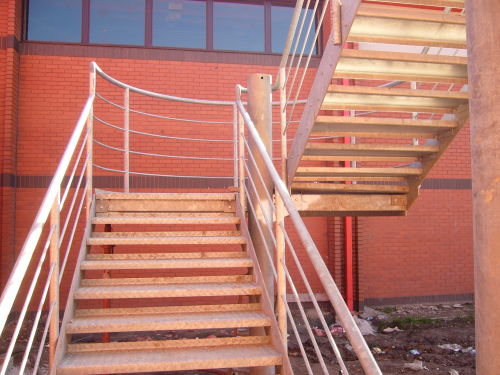 Langley Projects Ltd  Maghull High School Staircases and Spirals   photogtaphy Staircases_Maghull_08