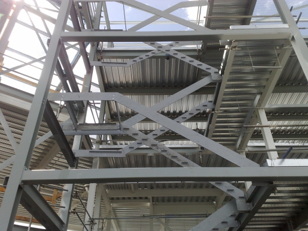 Langley Projects Ltd  Muirfield Staircases and Spirals   photogtaphy Staircases_Muirfield11-640x480