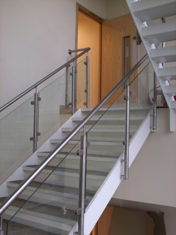 Langley Projects Ltd  Muirfield Staircases and Spirals   photogtaphy Staircases_Muirfield3-640x480