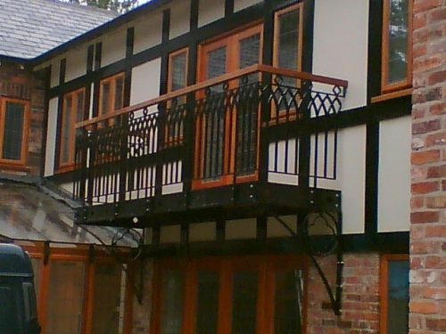 Langley Projects Ltd Balconies - Gothic Style Balconies photogtaphy balconies_Pwnall_Farm2-640x480 Langley Projects Ltd Balconies - Gothic Style Balconies photogtaphy balconies_Pwnall_Farm2-640x480